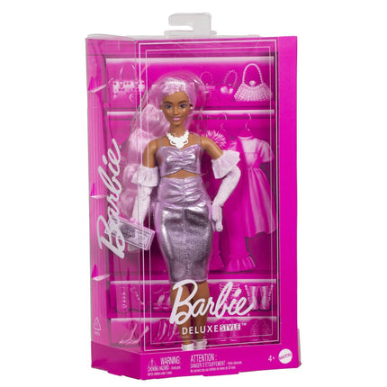 Barbie Deluxe modell metalikus ruha
