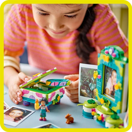 LEGO® Disney 43239 Mirabel képkerete és ékszerdoboza